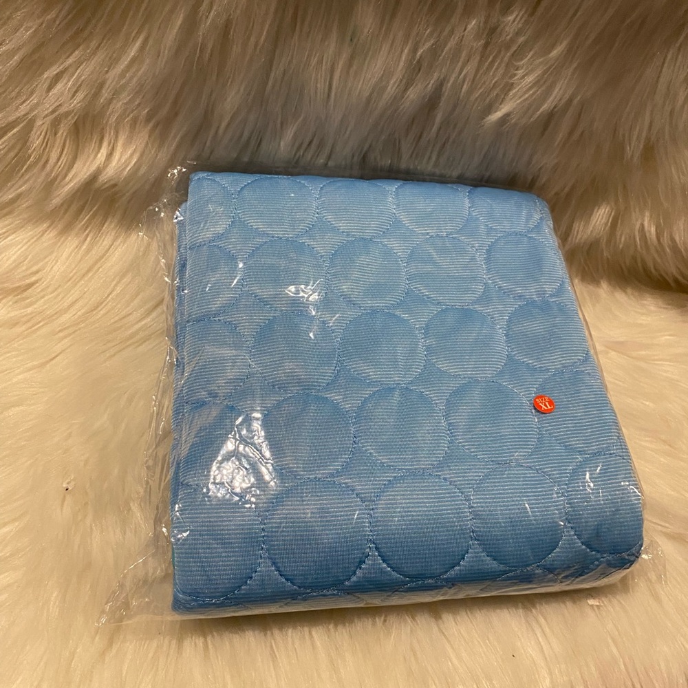 Summer Cooling Mat for Dogs Cats Self Dog Cooling Mat Breathable Pet Crate Pad - Picture 6 of 8